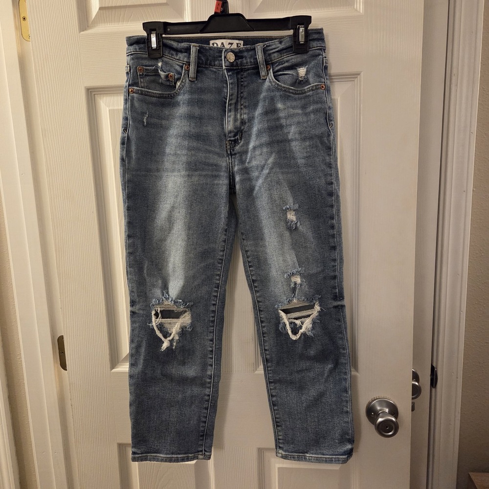 Daze sz 27P hug cropped capri jeans stretch‎ distressed casual everyday denim
